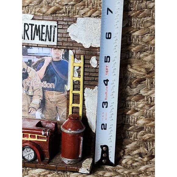 Resin Fire Depatrment Truck Self-standing Picture Frame 3.5" x 5" photo - Picture 6 of 6